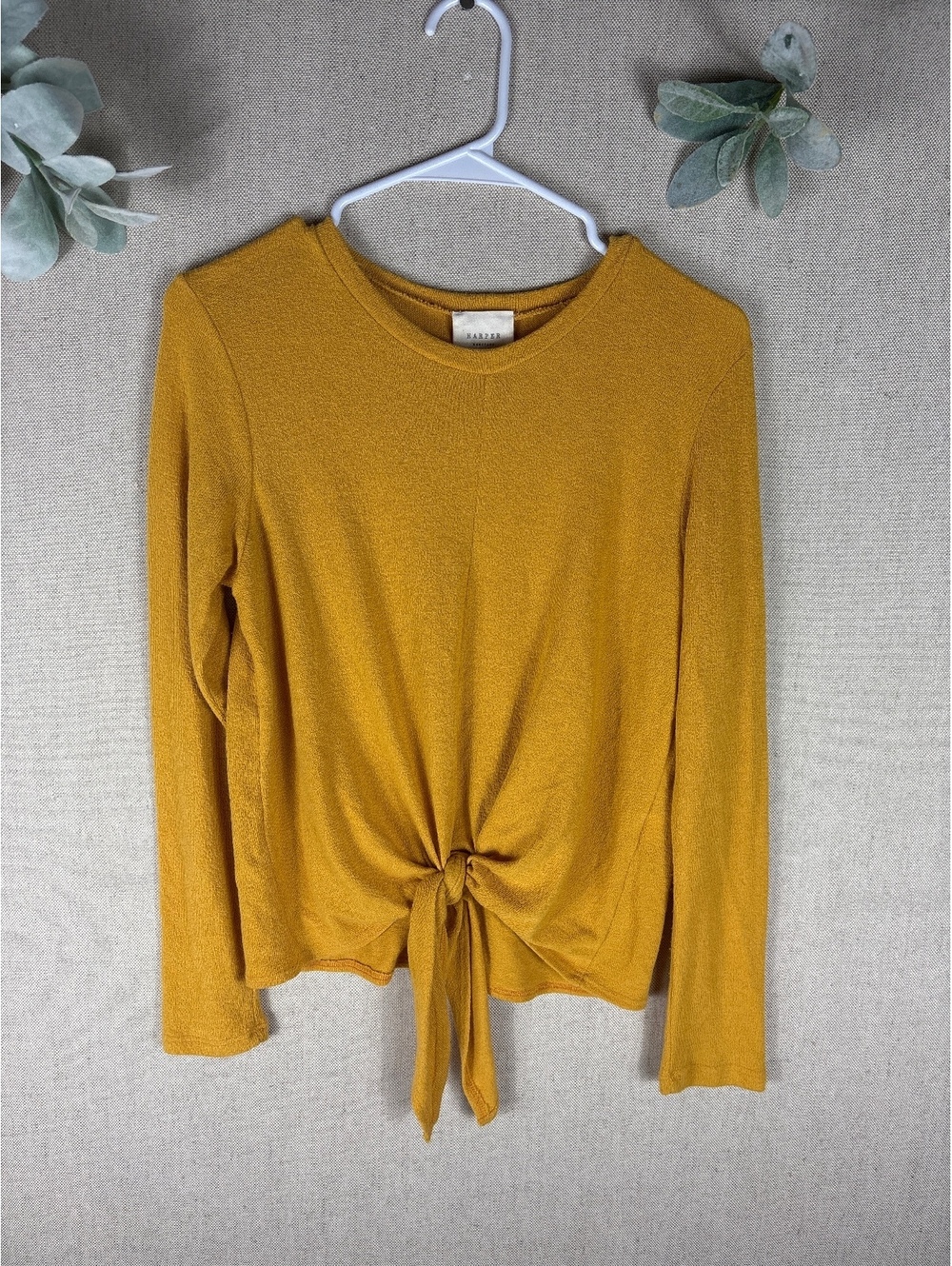 Harper Heritage > Yellow Long Sleeve Crew Neck Bottom Tie Top Small